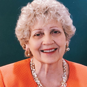 Lynne Brown